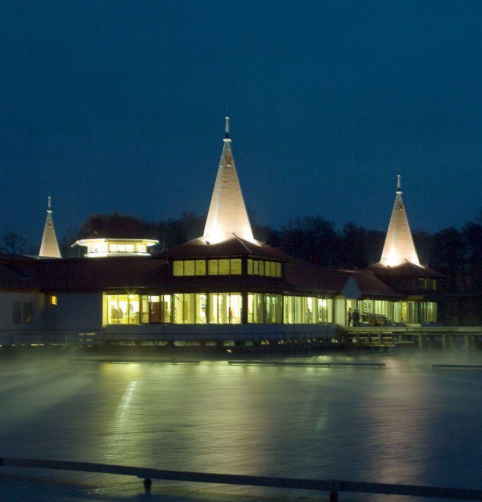 Korona And Restaurant Pensjonat Héviz